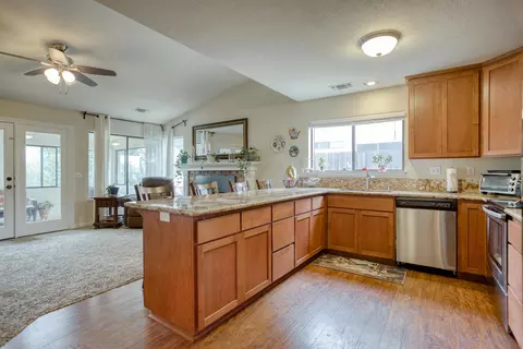 3765 Wasatch Dr, Redding, CA 96001 photo 12