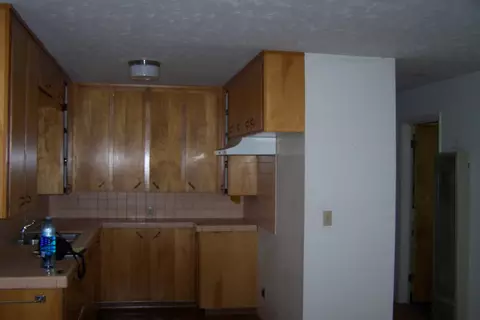 1539 Riverside, Redding, CA 96001 photo 4