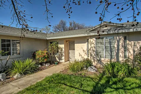 33 Ortega Ct, Redding, CA 96003 photo 1