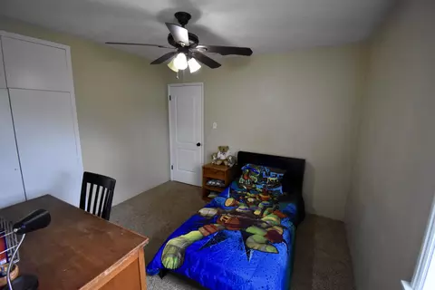 5401 Elm Ln, Redding, CA 96001 photo 14