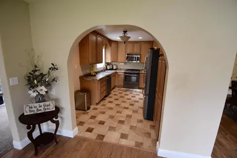 5401 Elm Ln, Redding, CA 96001 photo 4