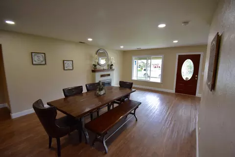 5401 Elm Ln, Redding, CA 96001 photo 10