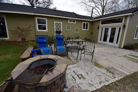 5401 Elm Ln, Redding, CA 96001 photo 32