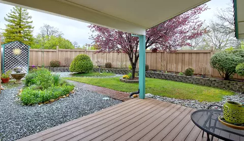 2062 Vineyard Trl, Redding, CA 96003 photo 23