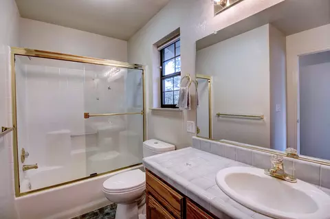 2062 Vineyard Trl, Redding, CA 96003 photo 12