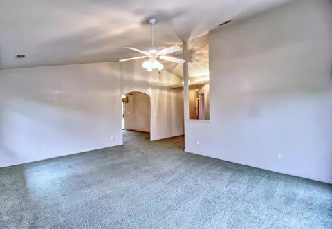 2062 Vineyard Trl, Redding, CA 96003 photo 6