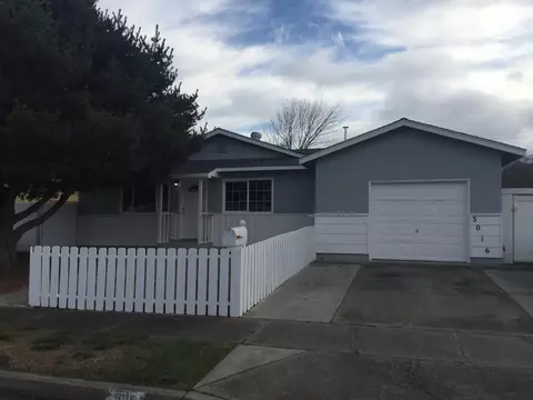 3016 Aster St, Anderson, CA 96007 photo 1