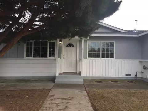 3016 Aster St, Anderson, CA 96007 photo 2
