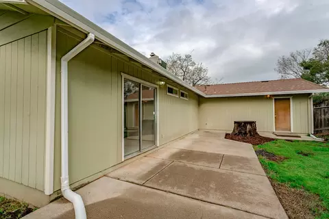 2165 Jessica Way, Redding, CA 96002 photo 12