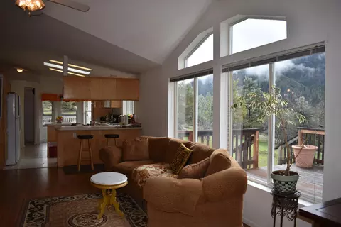 10199 State Highway 3, Hayfork, CA 96041 photo 3