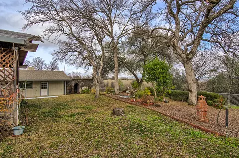 3440 Summit Dr, Redding, CA 96001 photo 47