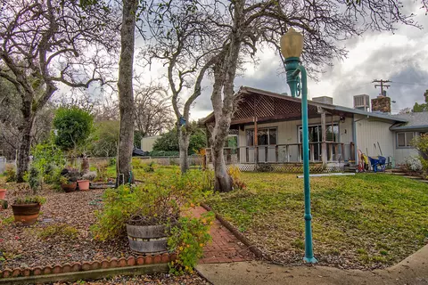 3440 Summit Dr, Redding, CA 96001 photo 46