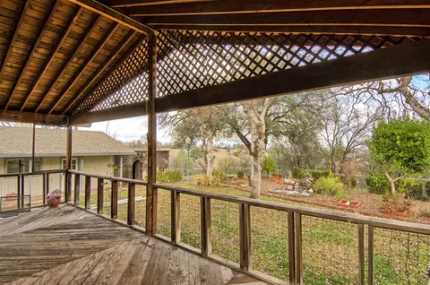 3440 Summit Dr, Redding, CA 96001 photo 42