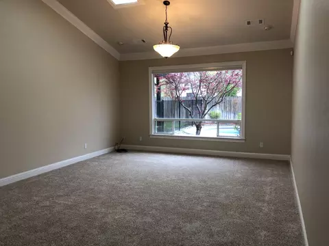 3950 Teton Dr, Redding, CA 96001 photo 5