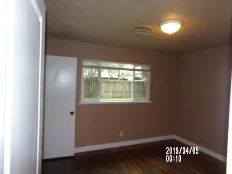 1615 Carmel Way, Red Bluff, CA 96080 photo 5