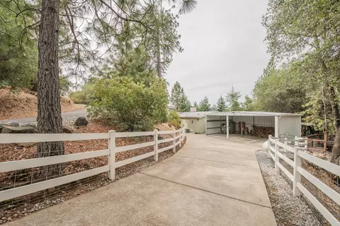 14370 Wintu Way, Redding, CA 96003 photo 19