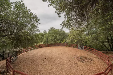 14370 Wintu Way, Redding, CA 96003 photo 25