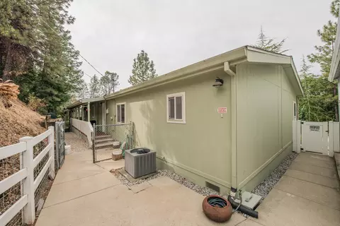 14370 Wintu Way, Redding, CA 96003 photo 22