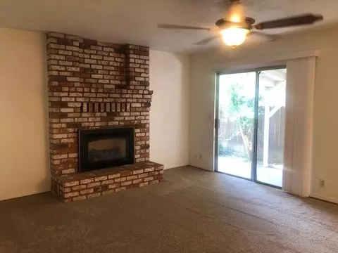 6713 Southgate Dr, Redding, CA 96001 photo 5