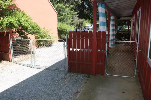2556 Freebridge St, Redding, CA 96001 photo 32