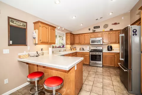 4099 Saffron Way, Redding, CA 96002 photo 10