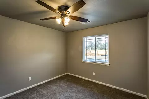2584 Old Oregon Trl, Redding, CA 96002 photo 14