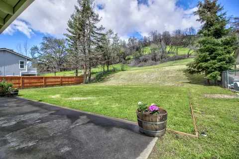 3234 Harlan Dr, Redding, CA 96003 photo 22