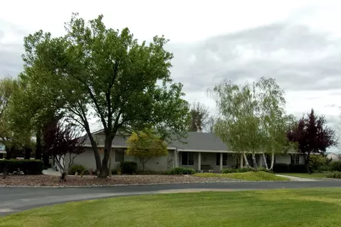 14045 St Marys Ave, Red Bluff, CA 96080 photo 1