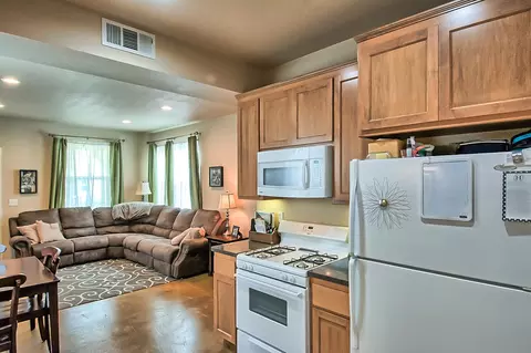 2766 Leland Ave, Redding, CA 96001 photo 6