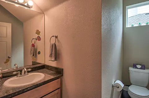 2766 Leland Ave, Redding, CA 96001 photo 11