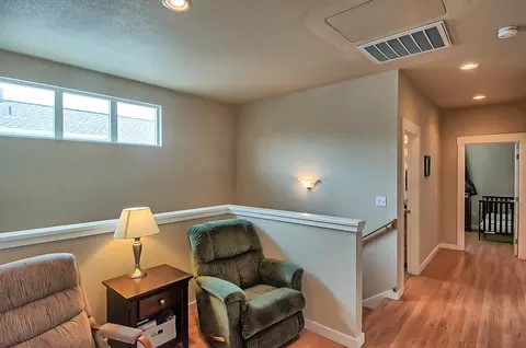 2766 Leland Ave, Redding, CA 96001 photo 28