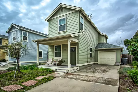 2766 Leland Ave, Redding, CA 96001 photo 2