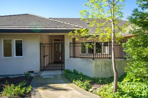 3299 Lake Redding Dr, Redding, CA 96003 photo 3