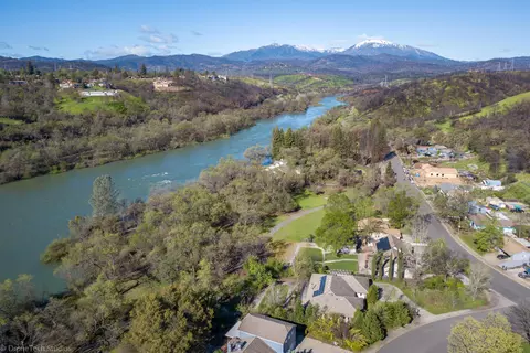 3299 Lake Redding Dr, Redding, CA 96003 photo 5