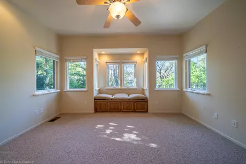 3299 Lake Redding Dr, Redding, CA 96003 photo 24