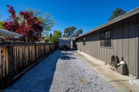 2891 Amethyst Way, Redding, CA 96003 photo 36