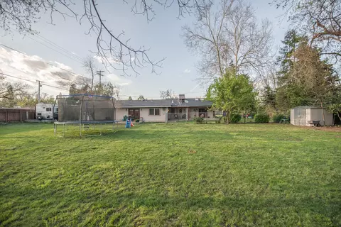 3101 Sunny Ln, Redding, CA 96001 photo 21