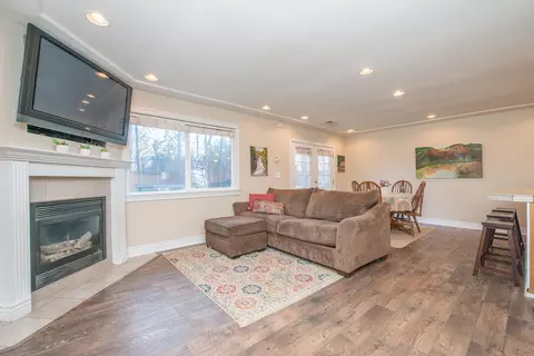 3101 Sunny Ln, Redding, CA 96001 photo 5