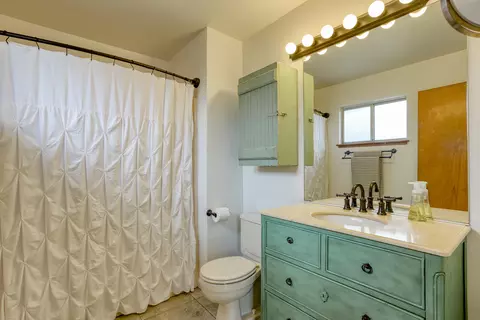 1011 Goodview Way, Redding, CA 96003 photo 10