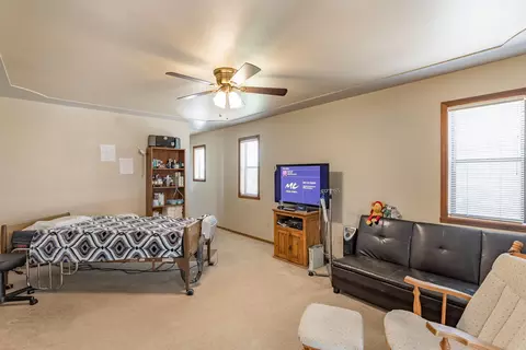 2587 Amethyst Way, Redding, CA 96003 photo 9