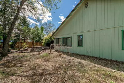2587 Amethyst Way, Redding, CA 96003 photo 16