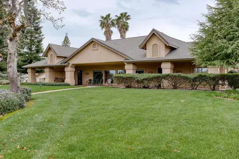 1712 Capistrano Walk, Redding, CA 96003 photo 17