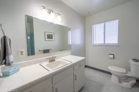4210 Oro St, Redding, CA 96001 photo 15