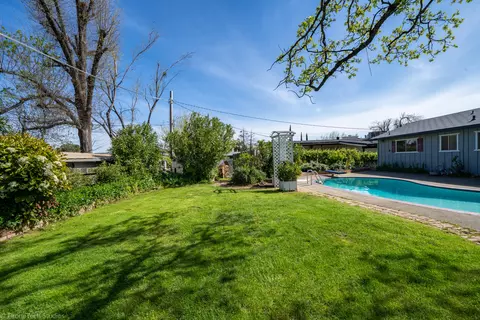 4210 Oro St, Redding, CA 96001 photo 21