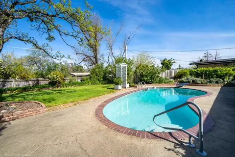 4210 Oro St, Redding, CA 96001 photo 18
