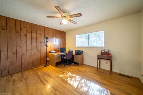 4210 Oro St, Redding, CA 96001 photo 13