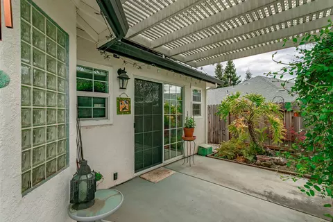 184 Ironwood Ln, Redding, CA 96003 photo 22