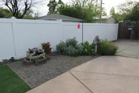 955 Gold St, Redding, CA 96001 photo 26