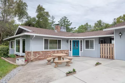 1600 Filaree Dr, Redding, CA 96002 photo 3