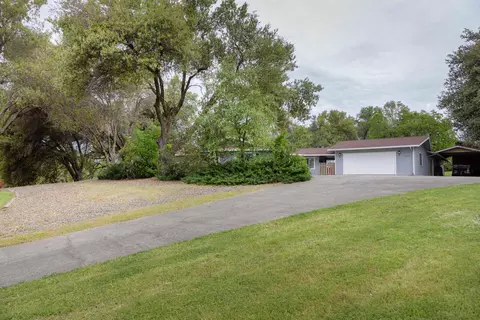 1600 Filaree Dr, Redding, CA 96002 photo 5